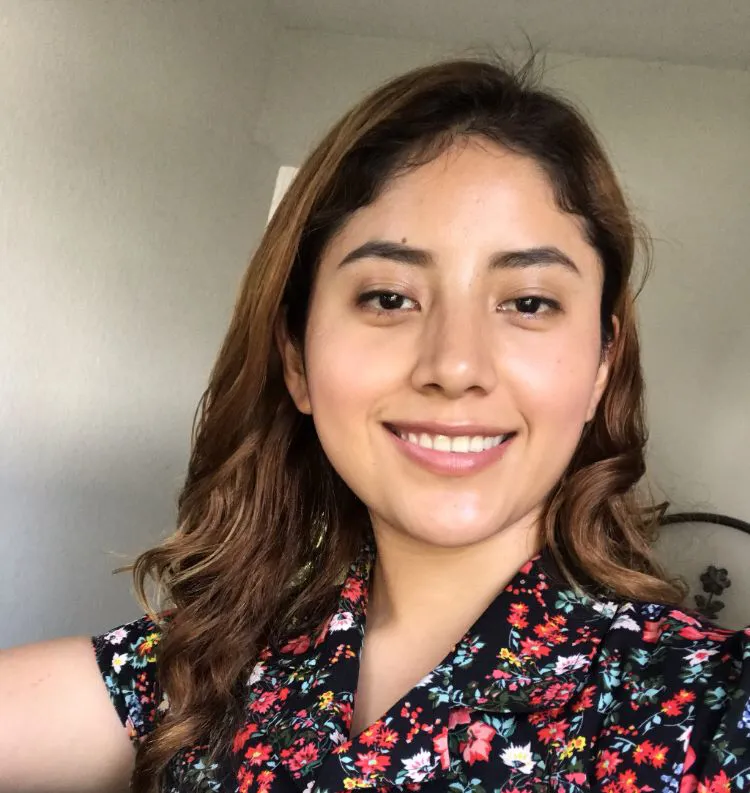 Mayra R.